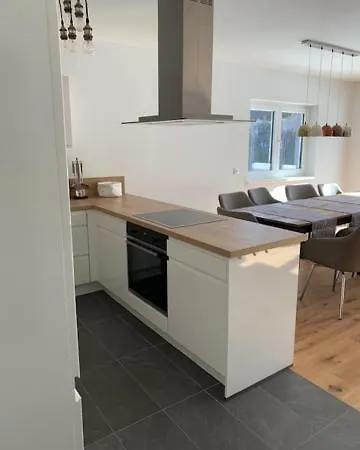 度假居 House For Rent *
