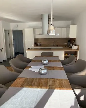 House For Rent シュラートミンク